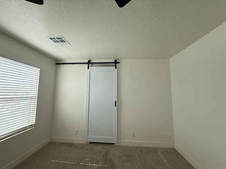 539 S Stewart Creek Cv #A — Photo 20