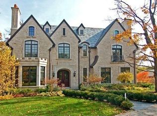 1215 Longmeadow Ln, Glencoe, IL 60022