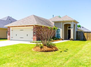 365 Avondale Ln, Bossier City, LA 71112