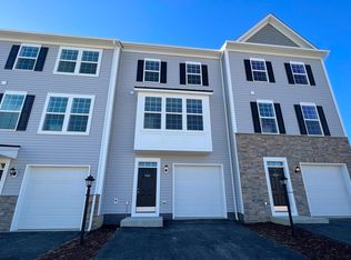 715 Mulligan Ct, Maidsville, WV 26541