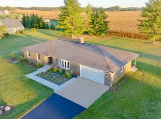 17018 Streit Rd, Harvard, IL 60033