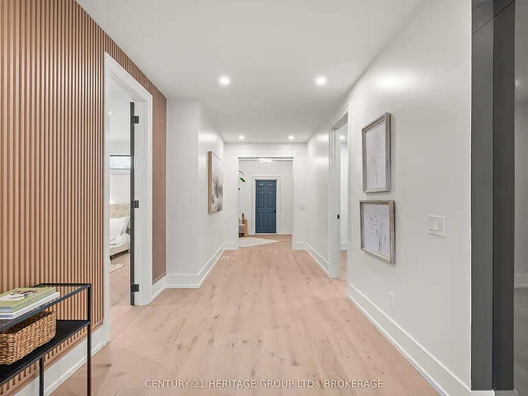 3 Windsor St — Photo 6