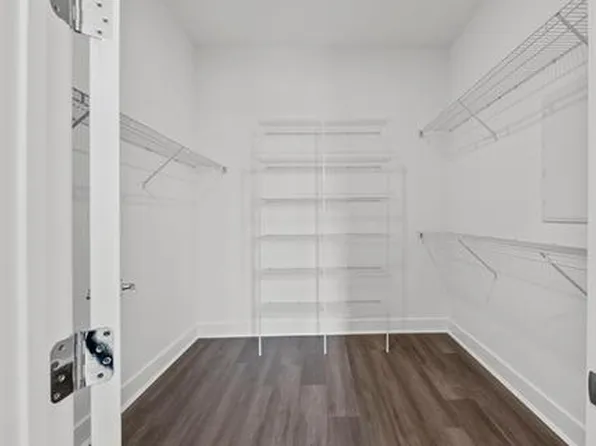 121 34th Street image 117 of 213