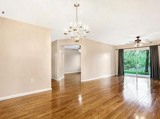 233 Legends Creek Pl APT 102, Indianapolis, IN 46229