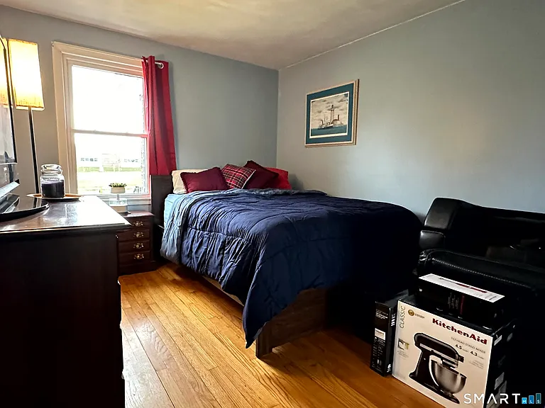 320 Halls Hill Rd — Photo 17