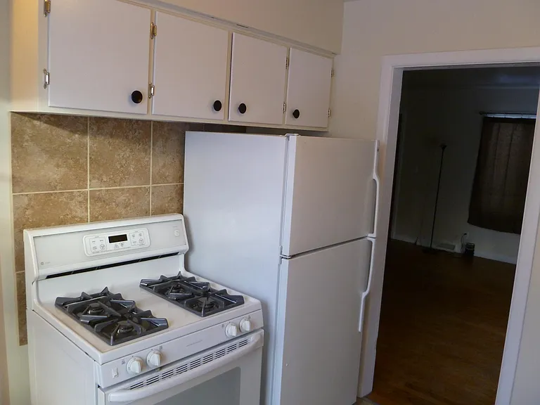 1249 Eastern Pl NE — Photo 25