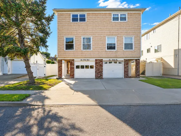 233 Weed Ave, Staten Island, NY 10306