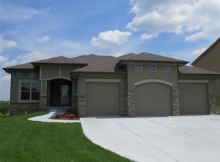 9311 S 24th St, Bellevue, NE 68147