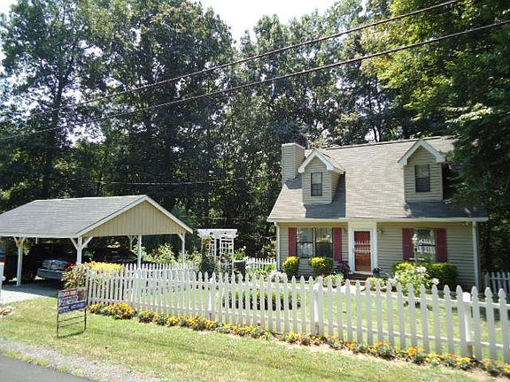 2nd image of 1714 Winding Way