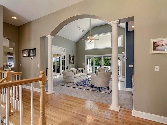 3rd image of 110 Oostagala Dr