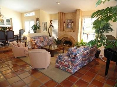 Formal living w/fireplace