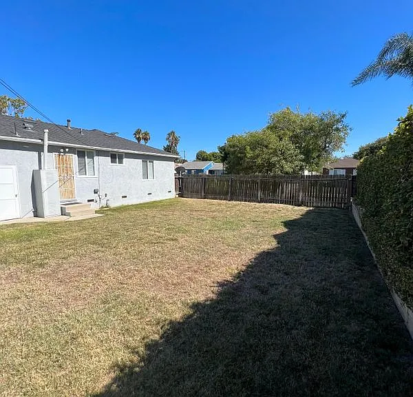7400 Midfield Ave — Photo 7