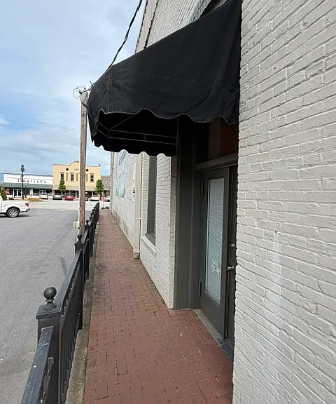 10 Market St — Photo 2