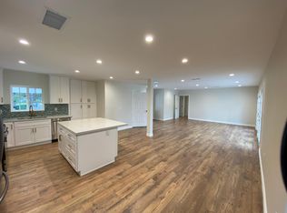 12802 Collins St, Valley Village, CA 91607