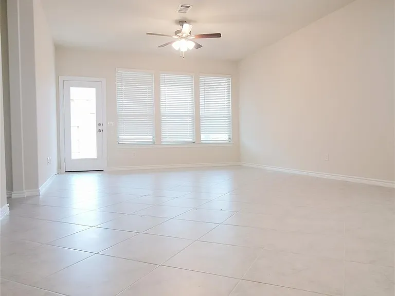 11434 Cypress Birch Ct — Photo 12