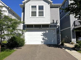 8144 Central Park Way N, Maple Grove, MN 55369