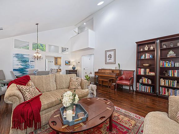 5th image of 1664 Ashford Dr