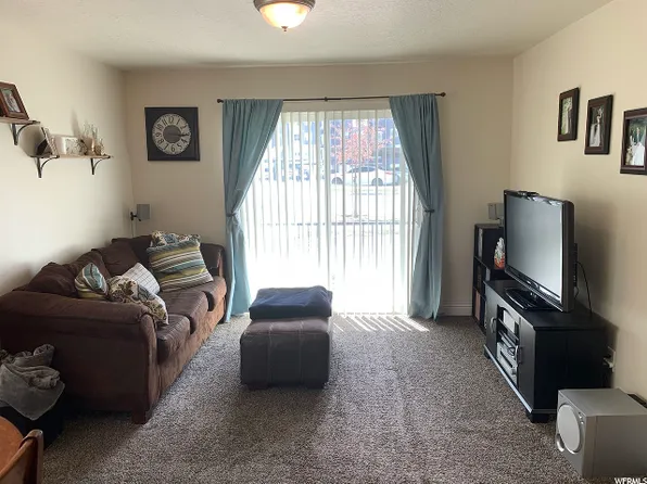 122 E Calbourne Unit M-3, Midvale, UT 84047