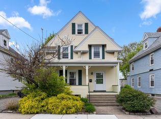 12 Hope St, Hopedale, MA 01747