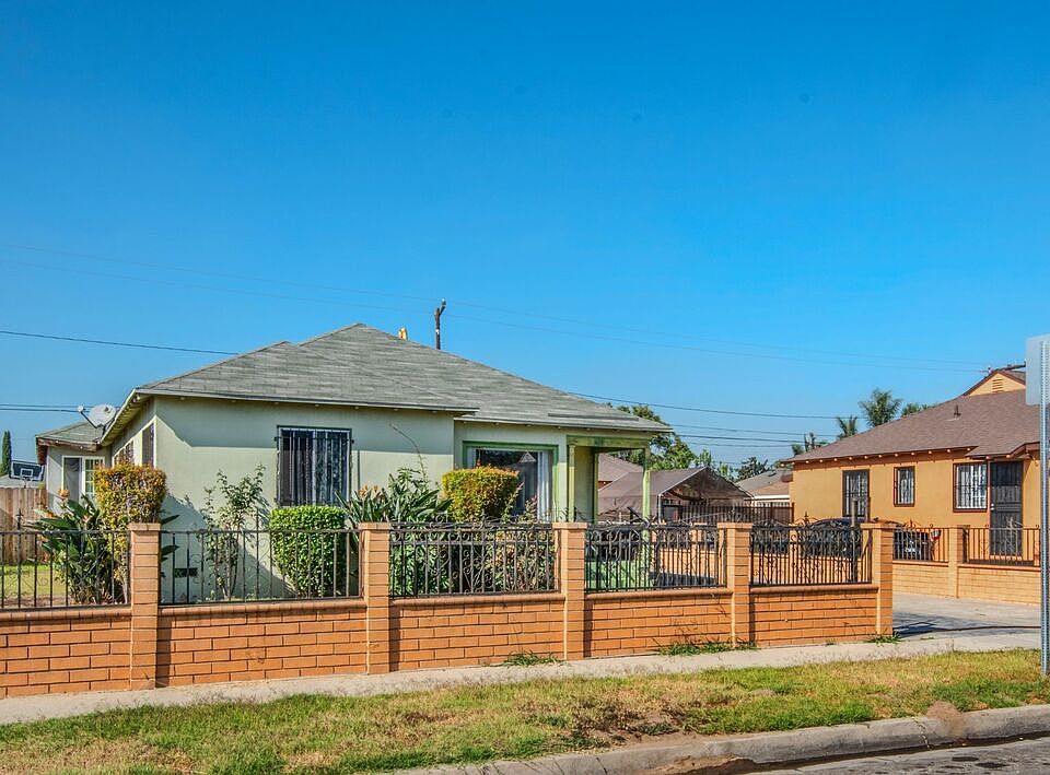 2113 N Locust Ave, Compton, CA 90221 | Zillow