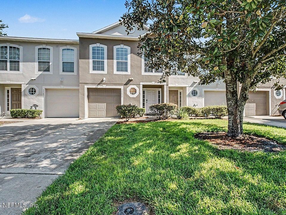 1st image of 11608 HICKORY OAK Drive