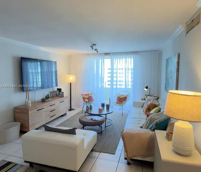 5555 Collins Ave #16W — Photo 15