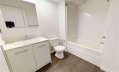 4th image of 9403 102nd Ave #509