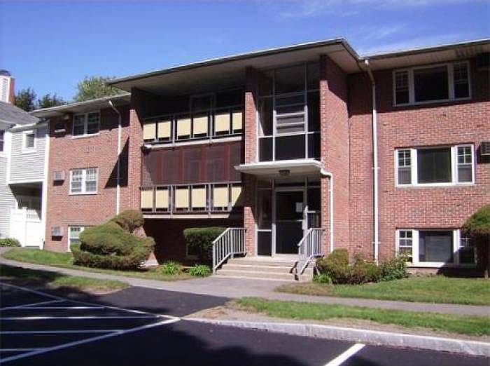 1st image of 206 Rock St APT M10