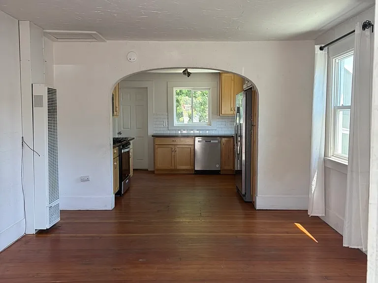 316 E Foothill Blvd — Photo 1