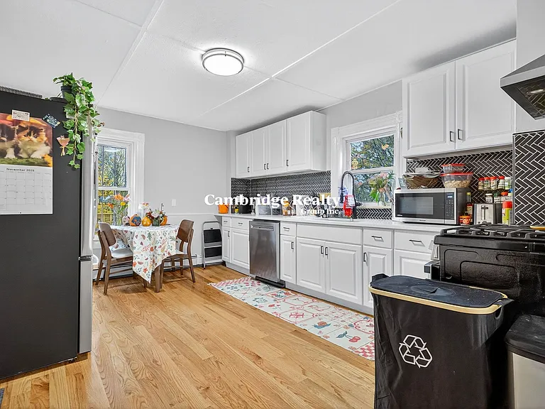 114 Woodstock St #2T — Photo 3