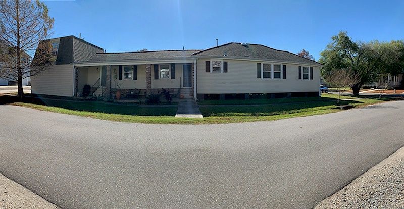 1st image of 6379 Gen Haig St