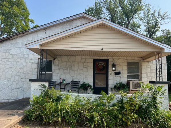 (undisclosed Address)