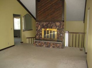 13424 Valley St, Omaha, NE 68144