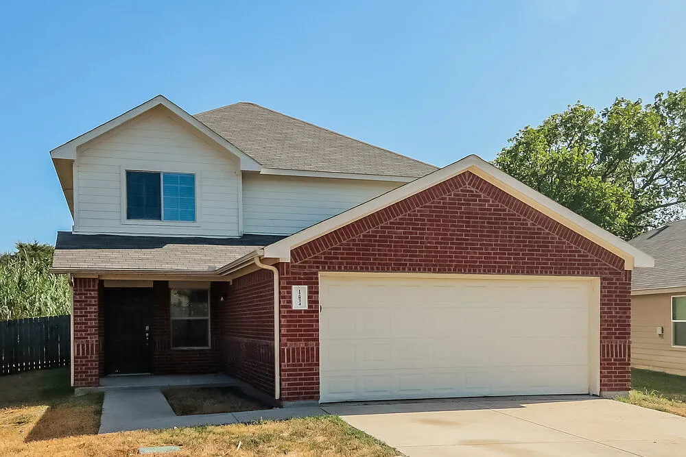 4 bed, 2.5 bath, 1687 sqft, $2,225 — Photo 4