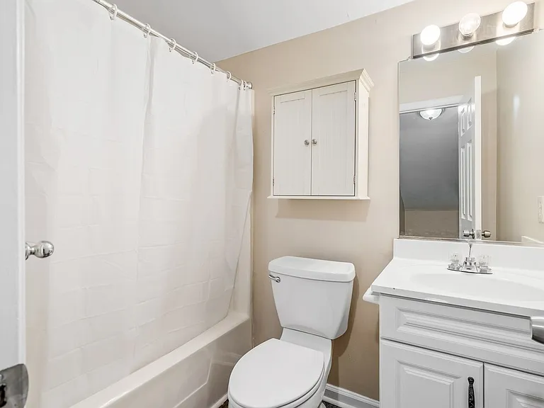 4117 Rainbow Dr — Photo 23