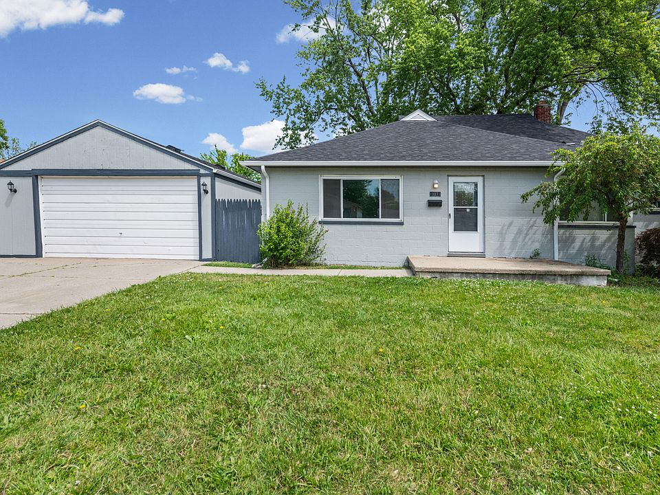 1st image of 19071 Melvin St