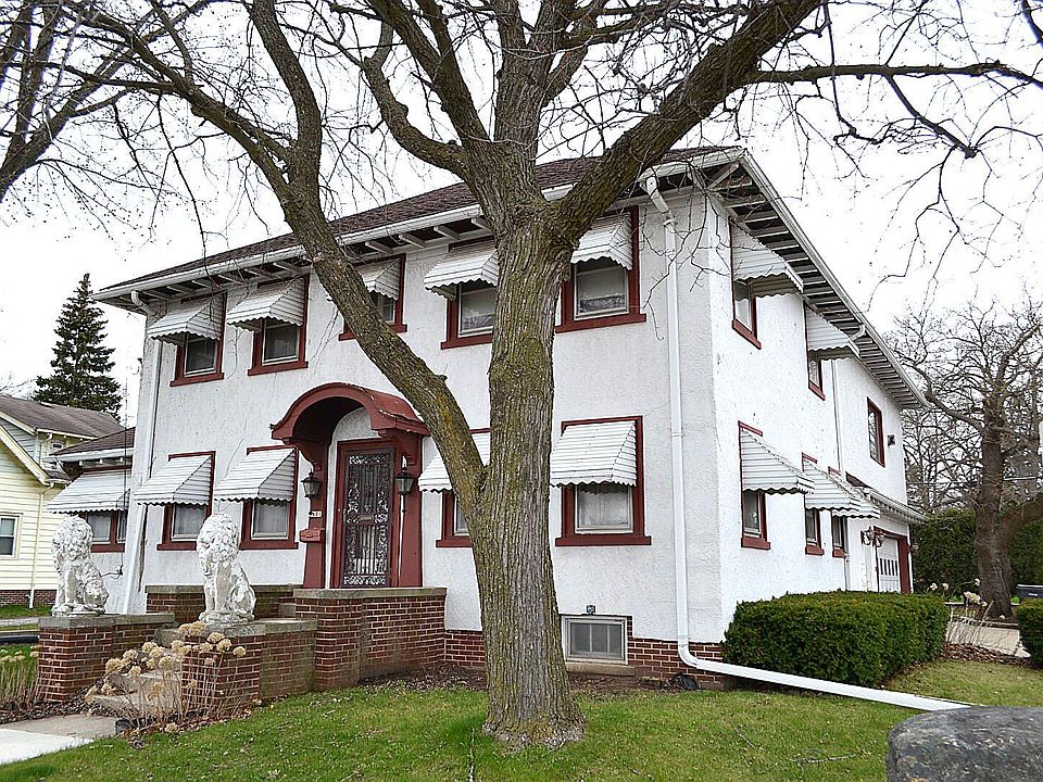 1st image of 5801 S 108th St