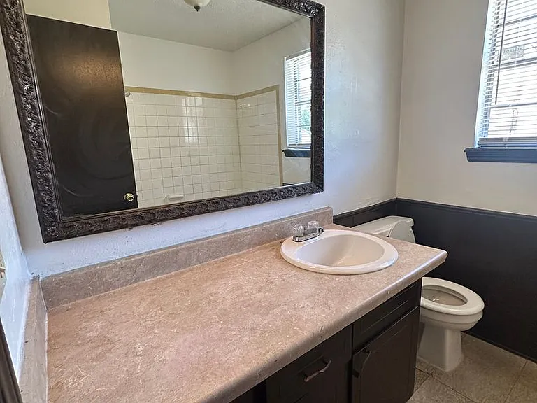 4016 SE 48th St — Photo 43