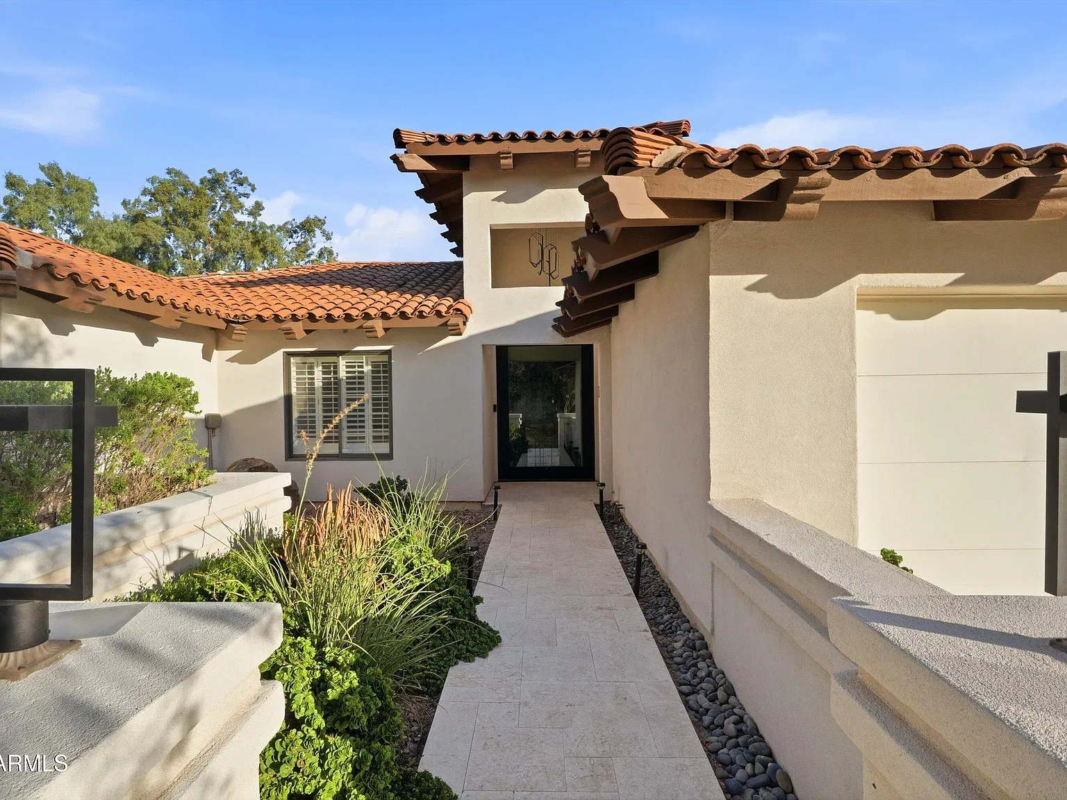 3 bed, $10,000 — Photo 4