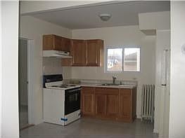 2nd image of 469 Oakland Ave