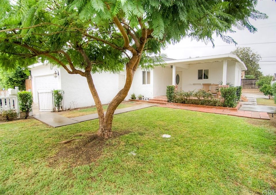1st image of 663 Greycliff Ave