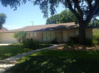 128 Trillium Ln, Castle Hills, TX 78213