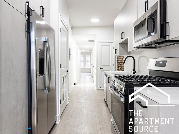 4th image of 6341 N Wayne Ave #1S
