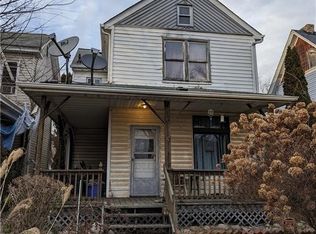 1404 Etruria St, East Liverpool, OH 43920