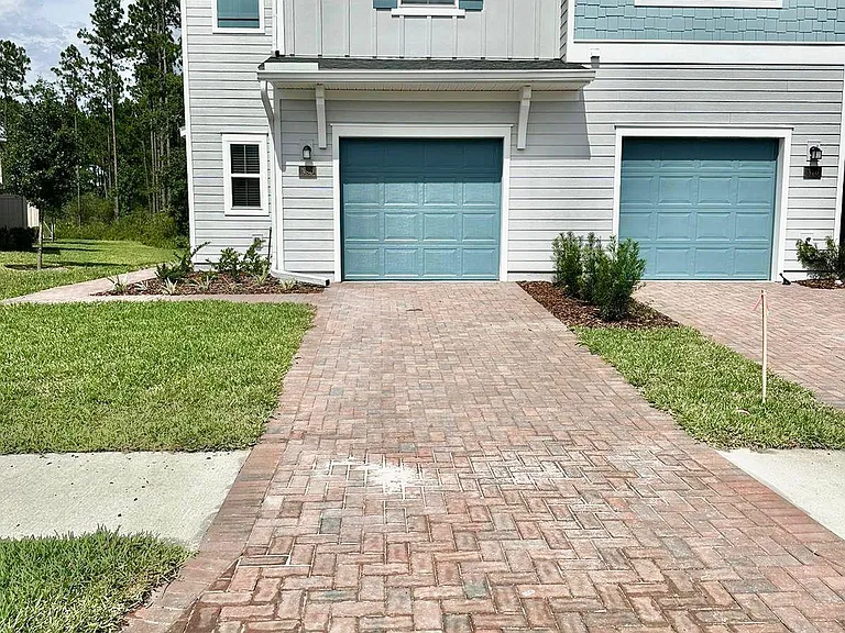 380 Belfort Ct — Photo 1