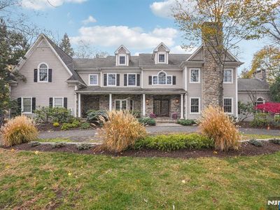 740 Van Houten Ave, Franklin Lakes, NJ, 07417