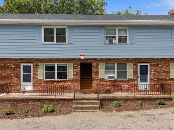 Banner Street Apartments