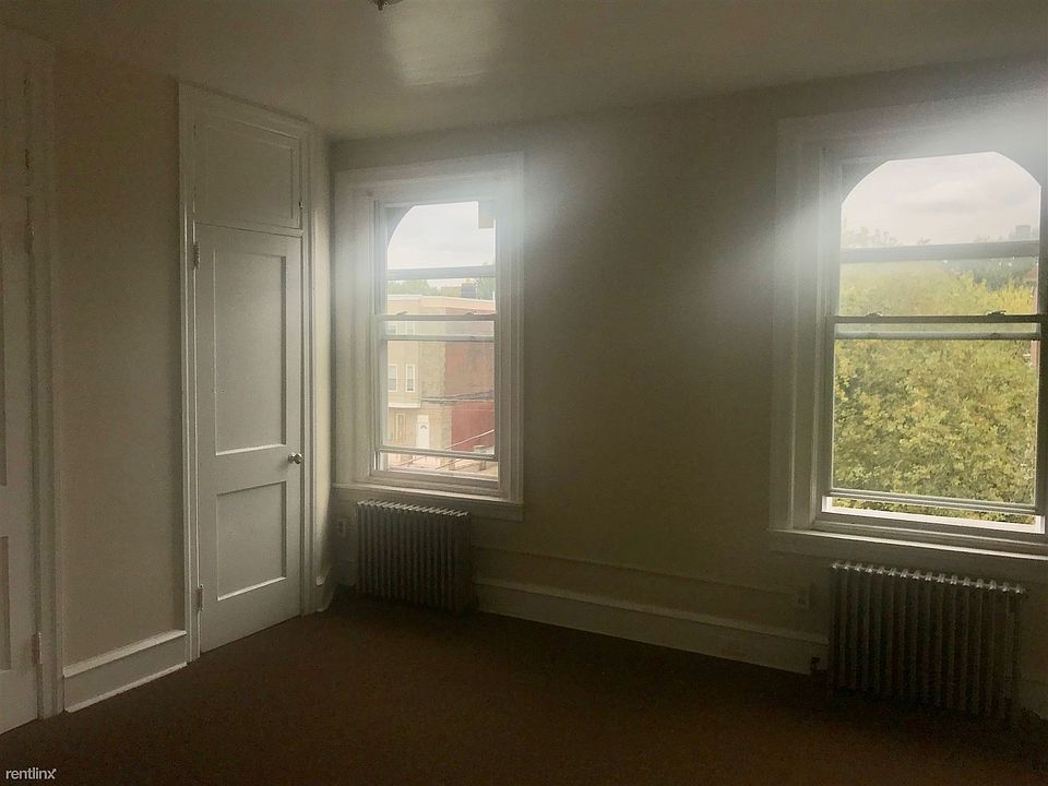2nd image of 1230 W Allegheny Ave