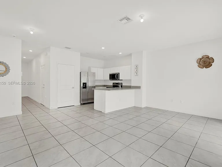 1161 SW 8th Ave — Photo 6