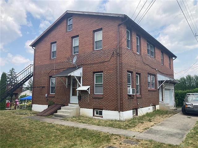 1st image of 2545 Broder St SW